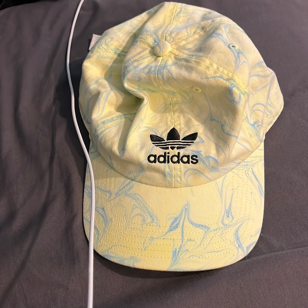 Adidas dad hat